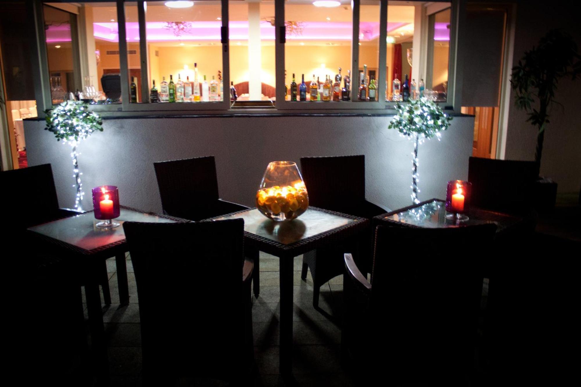 The Talbot Hotel Belmullet Exterior photo
