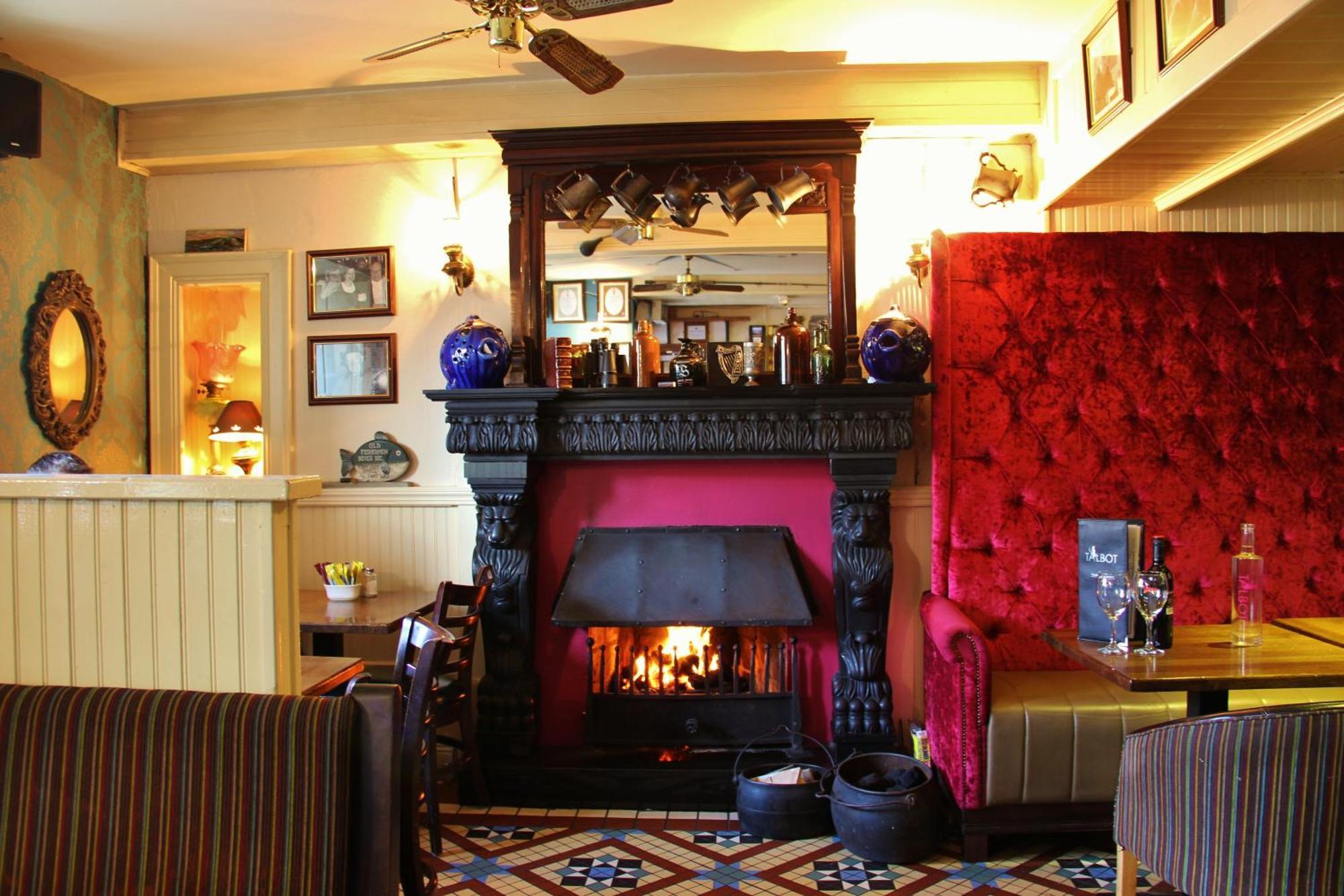 The Talbot Hotel Belmullet Exterior photo